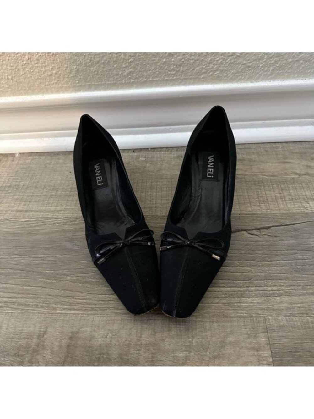 VANELI Vintage Black Bow Detail Women’s Kitten Heel Pumps - Picture 4 of 11